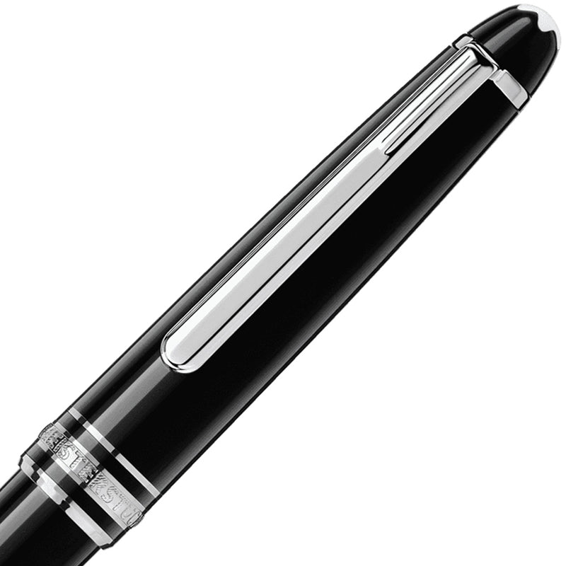 Detailansicht des Montblanc Meisterstück Platiniert Classique mit platiniertem Clip und Emblem.
